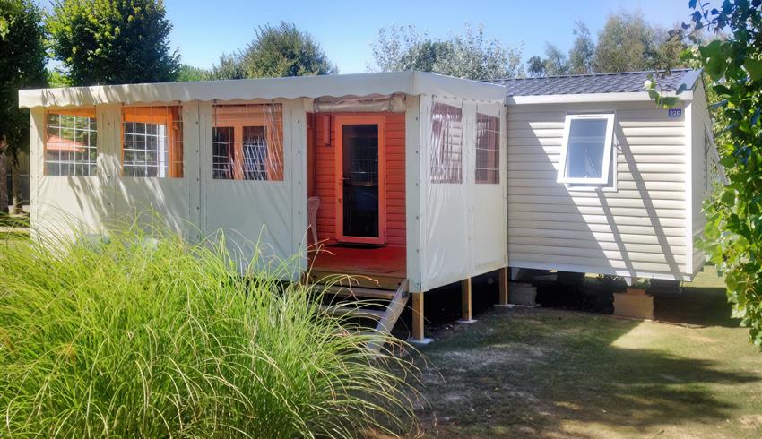 Mobil-home premium + 3 chambres - Camping La Boulinière 5 étoiles- Camping île d'Oléron en Charente Maritime